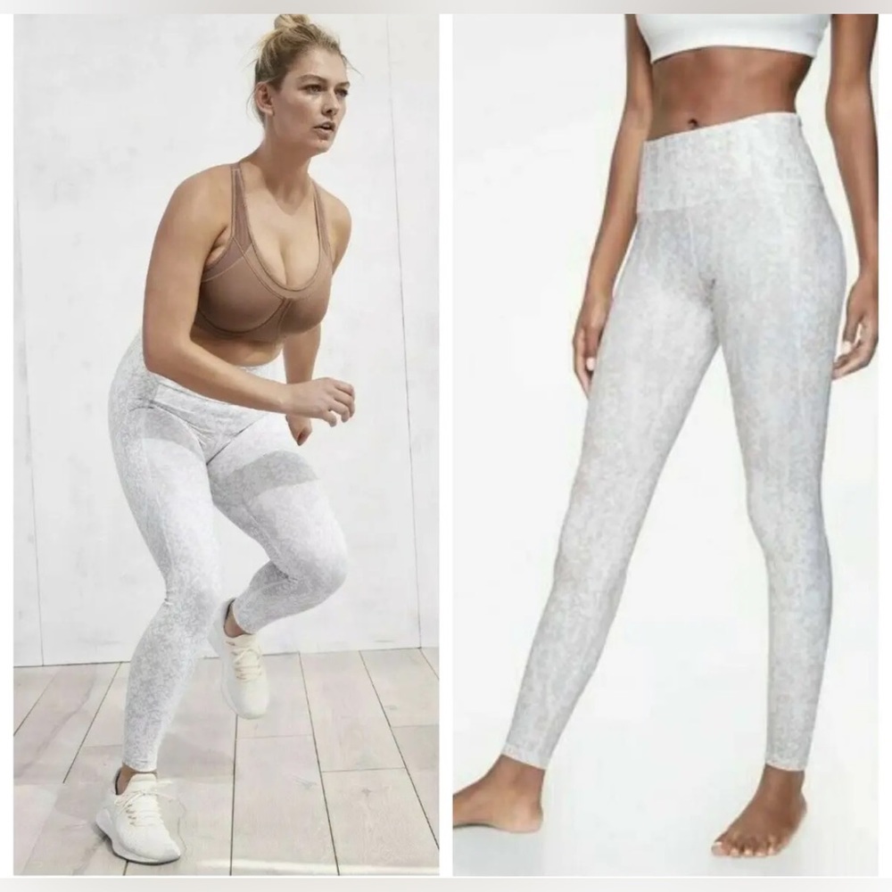 Athleta Salutation Stash Pocket Leggings